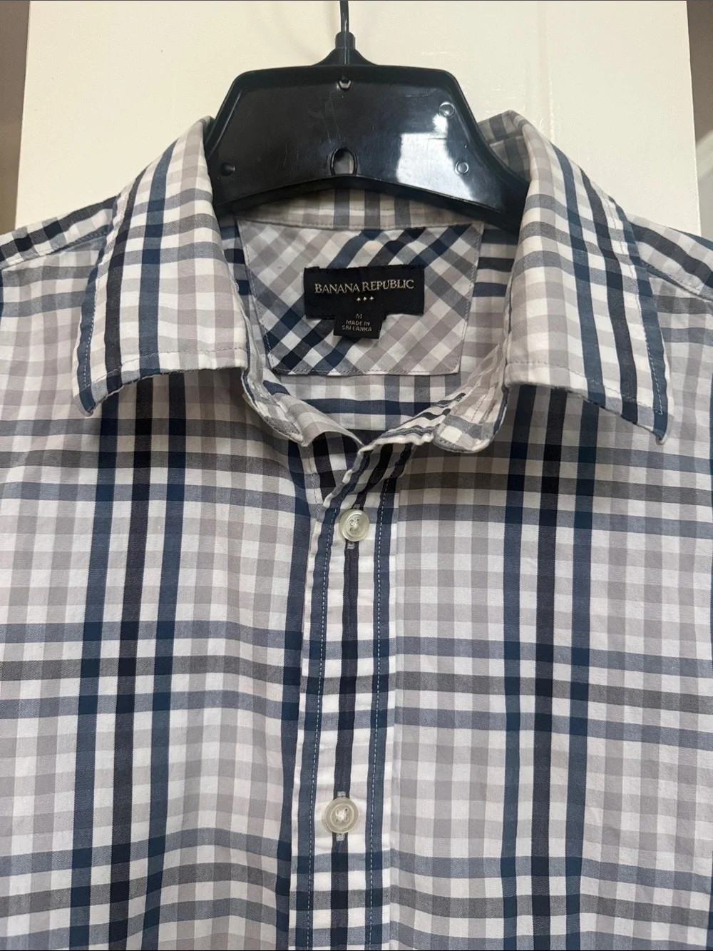 Banana Republic Men's Navy & Gray Plaid Button-Down Shirt M